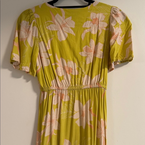 Yireh Mariana Dress in Isle Orchid (Melon) - Picture 8 of 10